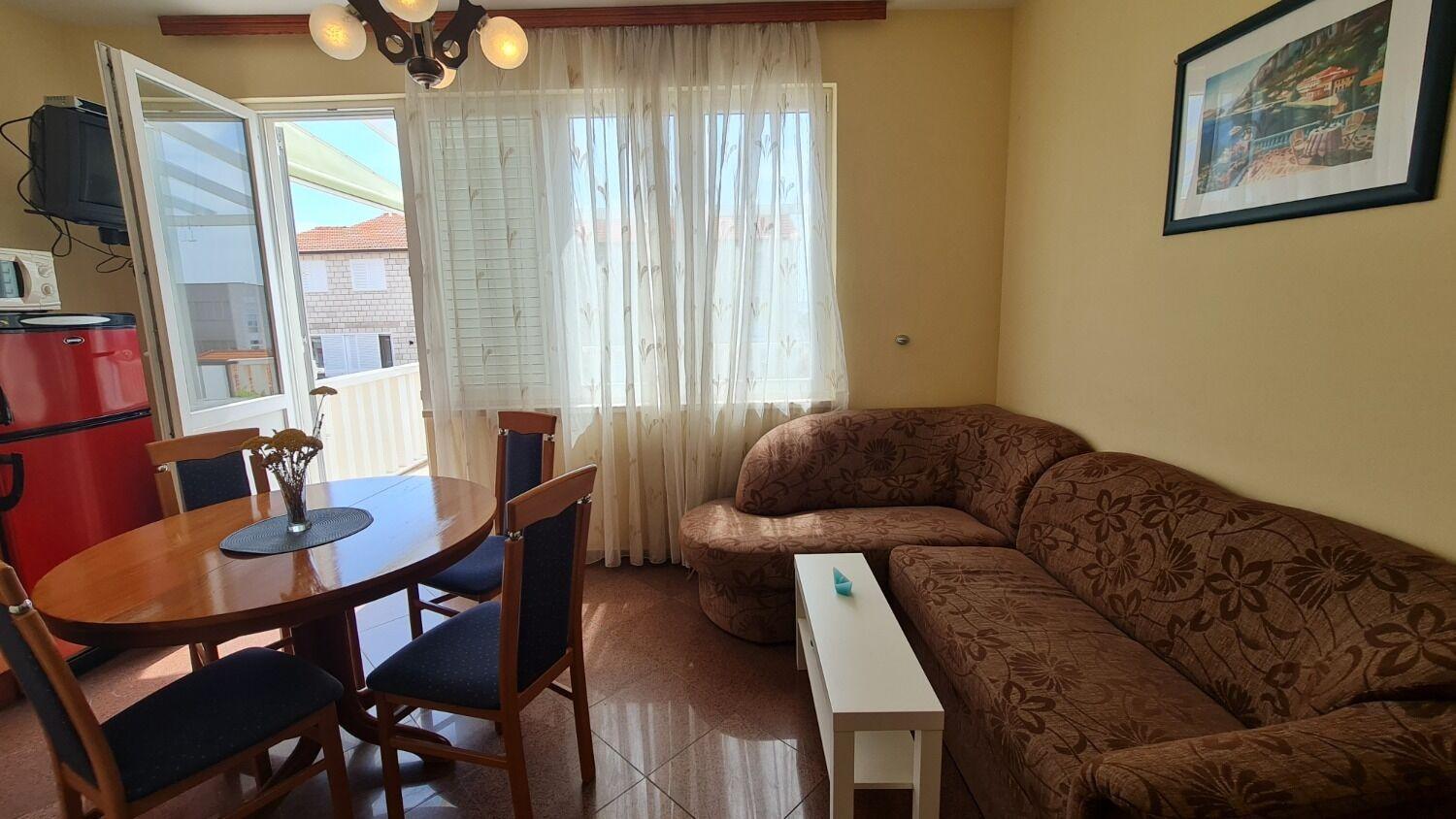 Apartments Dami - 100M From The Sea Orebic Bagian luar foto